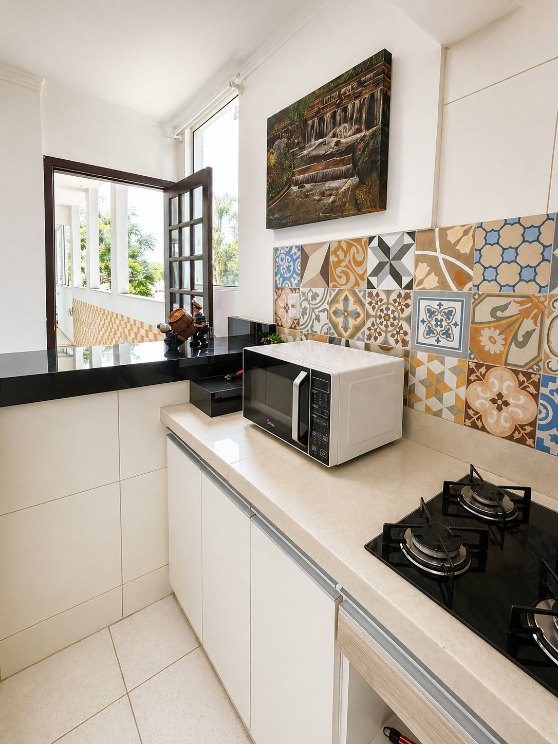 Cozinhas equipadas completas para uso