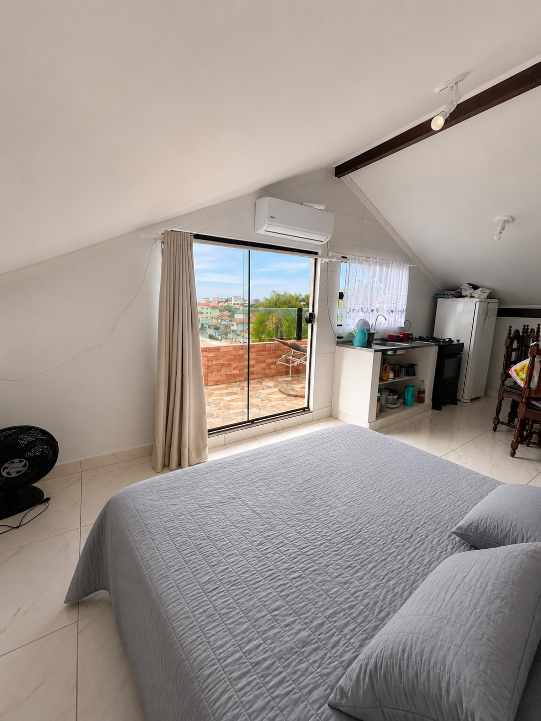 Loft 07 —  Cobertura com Vista 4